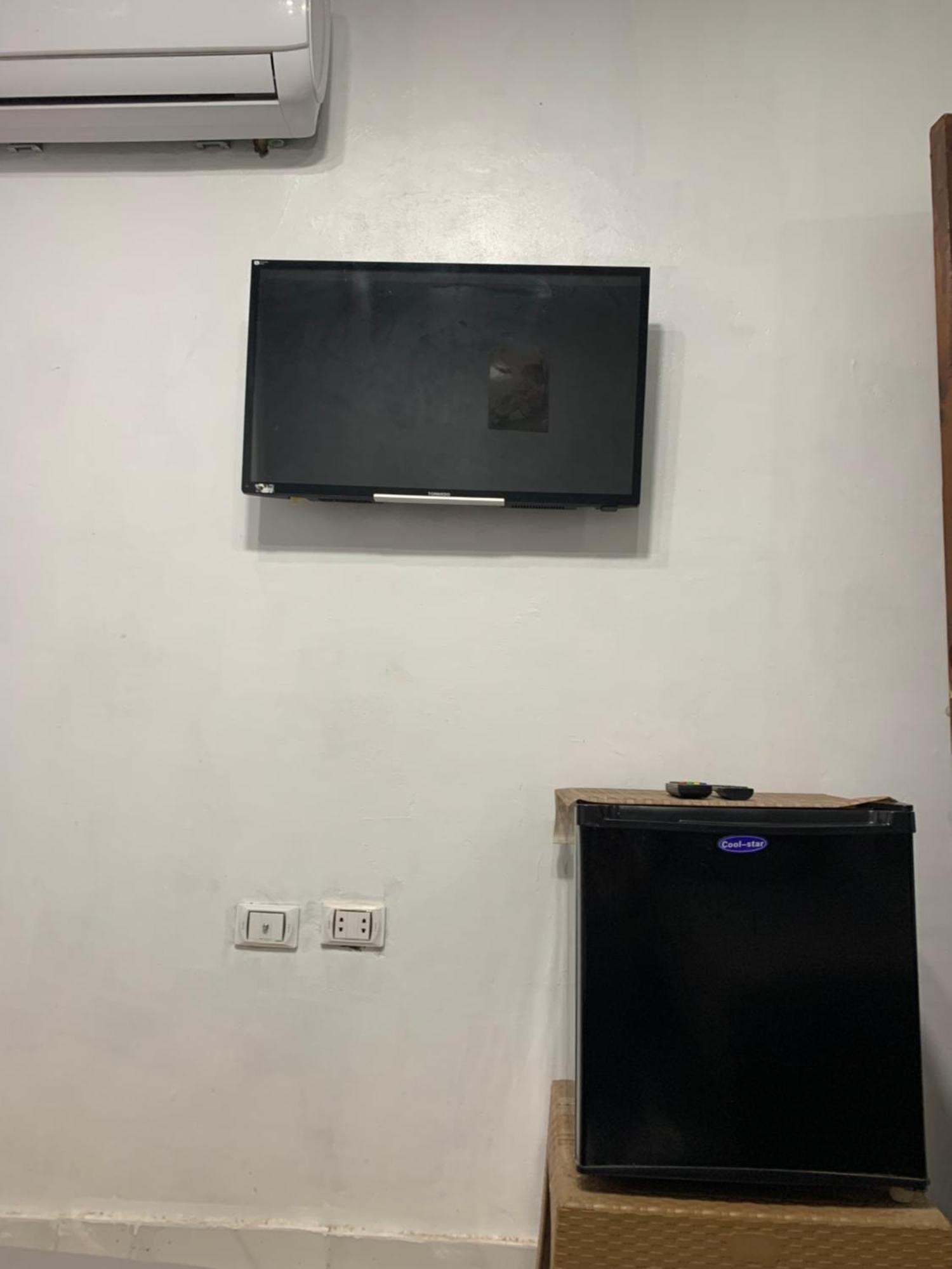 Kafret el-Gabal Abo Stait - Pyramid View Homestay المظهر الخارجي الصورة