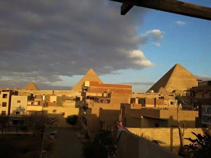 Kafret el-Gabal Abo Stait - Pyramid View Homestay المظهر الخارجي الصورة